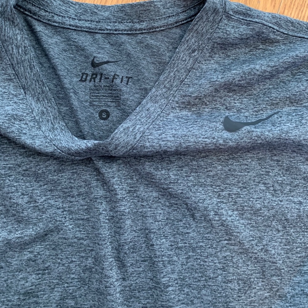 Nike Dri fit vneck